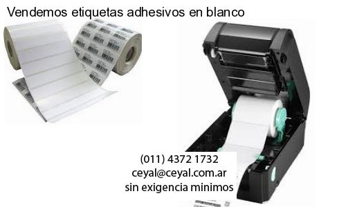 Vendemos etiquetas adhesivos en blanco